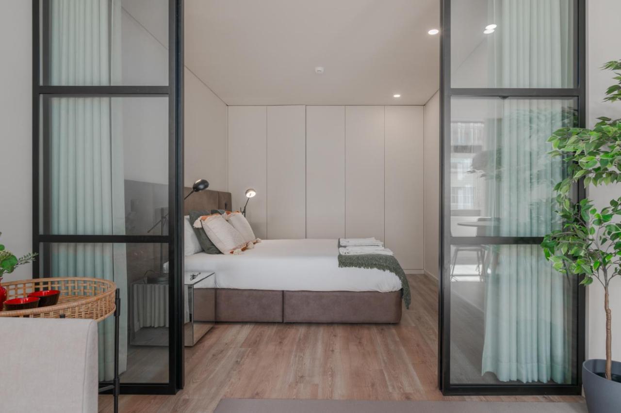 Urban Luxury Apartment, Downtown Porto Near Metro ภายนอก รูปภาพ