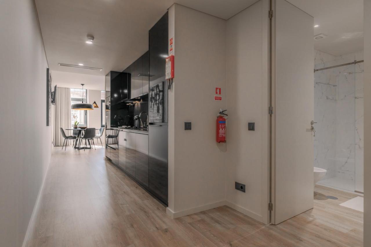 Urban Luxury Apartment, Downtown Porto Near Metro ภายนอก รูปภาพ